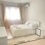 Estia * Sarandë