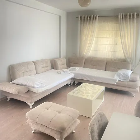 Apartament Estia